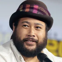 Portrait of Cooper Andrews