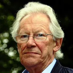 Portrait of Stephen Thorne