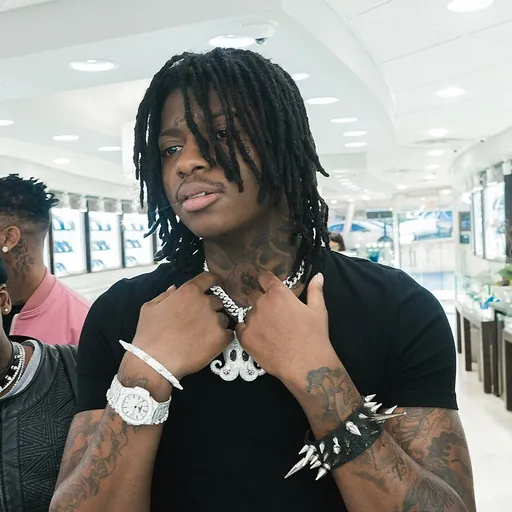 Portrait of SahBabii