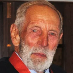 Portrait of Peter Bush