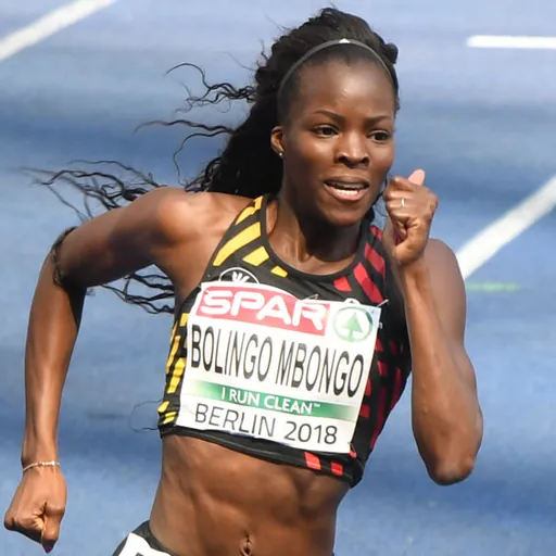Portrait of Cynthia Bolingo