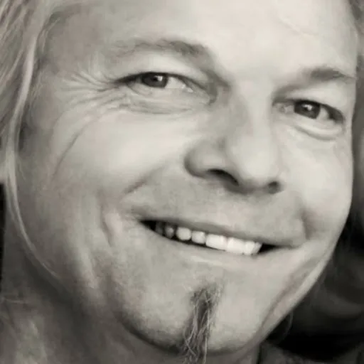 Portrait of J. Michael Seyfert