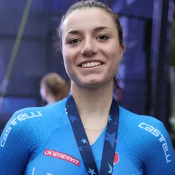Portrait of Linda Sanarini