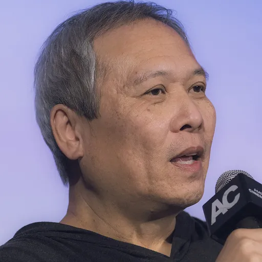 Portrait of Steve Wang