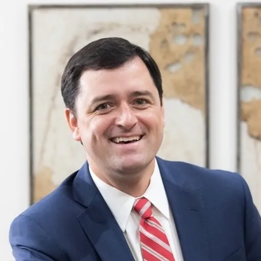 Portrait of Scott Hilton
