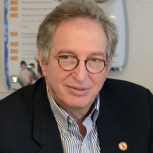 Portrait of Jeffrey Melvoin