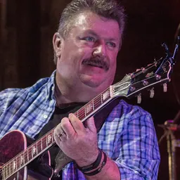 Portrait of Joe Diffie