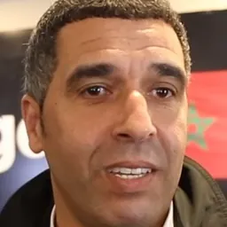 Portrait of Noureddine Naybet