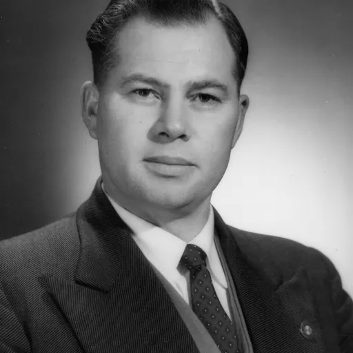 Portrait of Ron Bailey