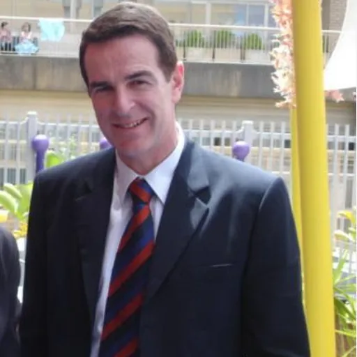 Portrait of Rob Hudson