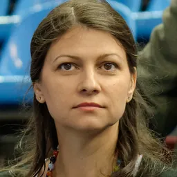 Portrait of Roxana Scarlat