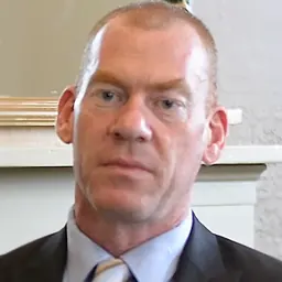 Portrait of Steven Tingay