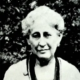 Portrait of Miriam Del Banco