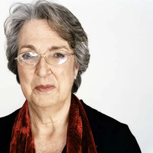 Portrait of Esther Tusquets