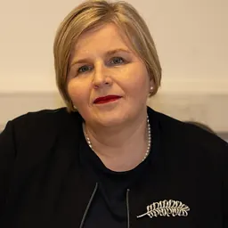 Portrait of Donna Ockenden