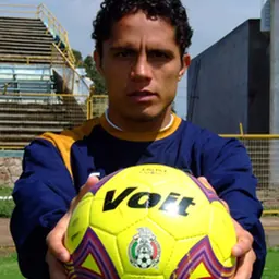 Portrait of Israel Martínez