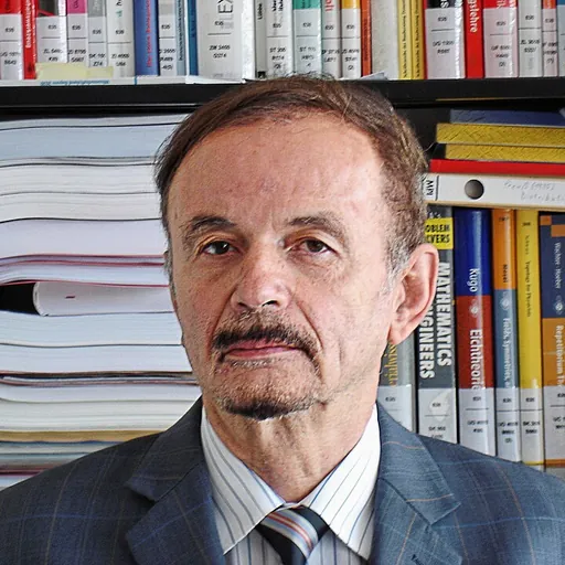 Portrait of Harald Fritzsch