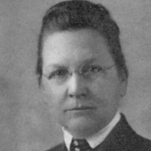 Portrait of Caroline Hedger