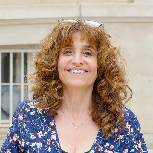 Portrait of Caroline Yadan