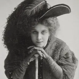 Portrait of Natalie Dagwell