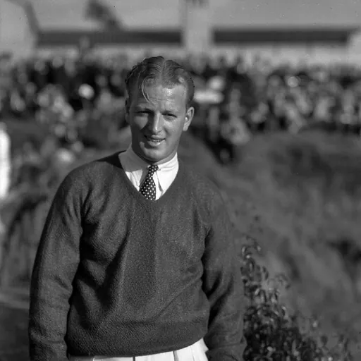 Portrait of Craig Wood