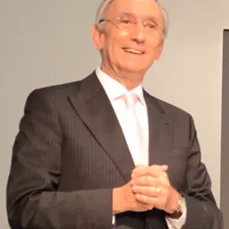 Portrait of Júlio Isidro