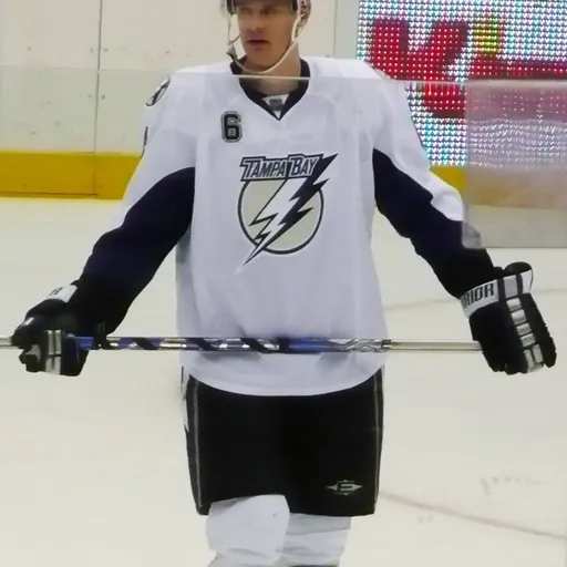 Portrait of Kurtis Foster