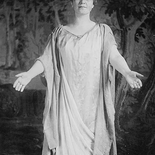 Portrait of Glenna Smith Tinnin