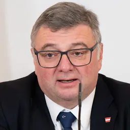 Portrait of Jörg Leichtfried