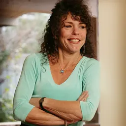 Portrait of Michele Weiner-Davis
