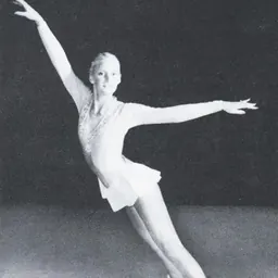 Portrait of Lisa-Marie Allen