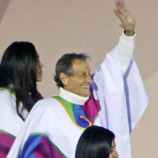 Portrait of Roberto Abugattás