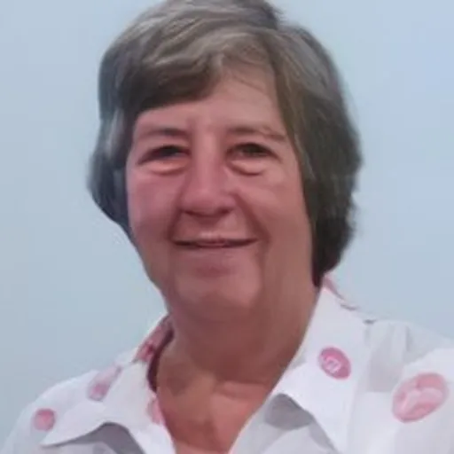 Portrait of Sally Thomas