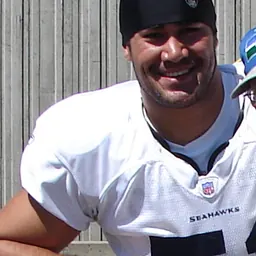 Portrait of Lofa Tatupu