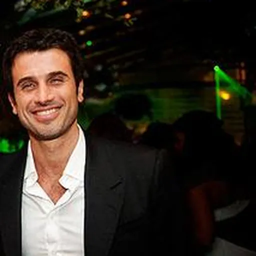 Portrait of Eriberto Leão