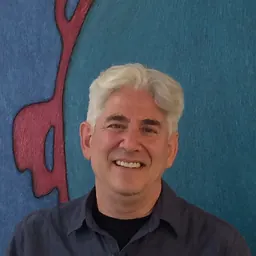 Portrait of Tobi Kahn