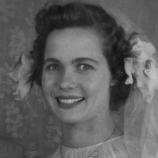 Portrait of Annique Theron