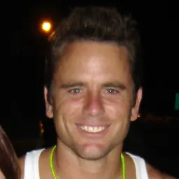 Portrait of Charles Esten