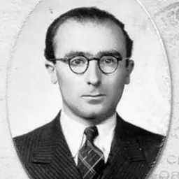 Portrait of Lois Tobío Fernández