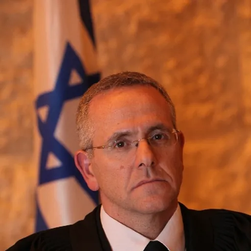 Portrait of David Mintz