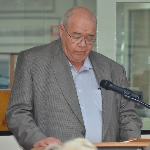 Portrait of Laurie Oakes