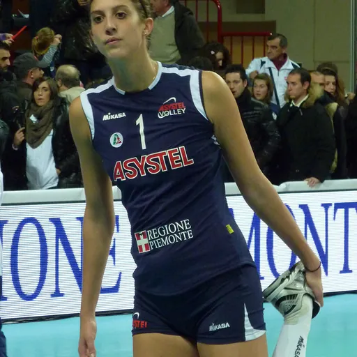 Portrait of Lauren Paolini
