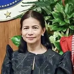Portrait of Darlene Berberabe