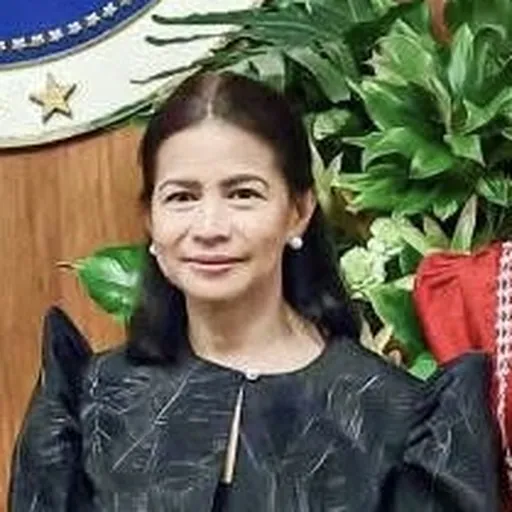 Portrait of Darlene Berberabe