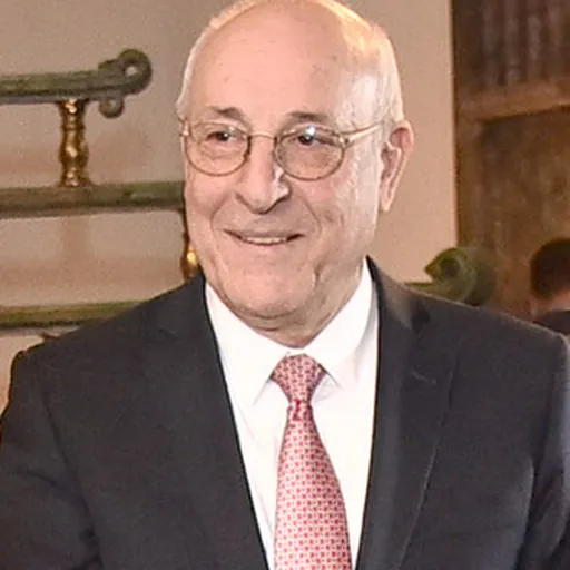 Portrait of Yitzhak Molcho