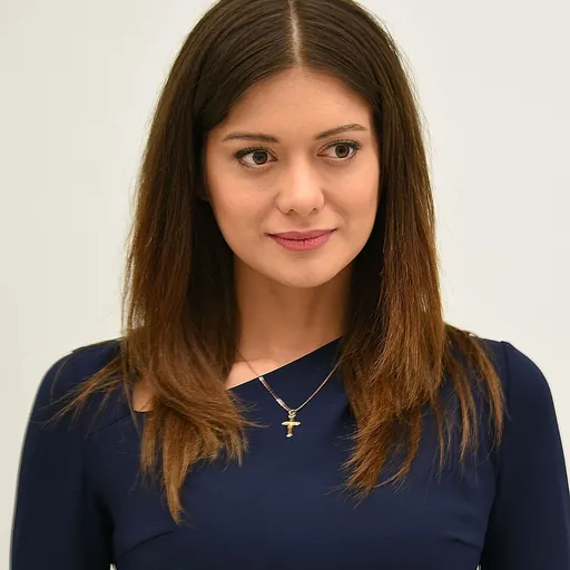 Portrait of Miriam Shaded