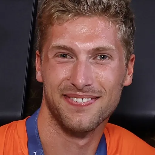 Portrait of Olav Molenaar