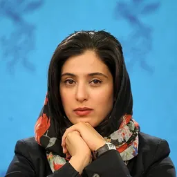 Portrait of Anahita Afshar