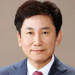 Portrait of Park Jong-mun