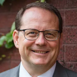 Portrait of Mike Schreiner